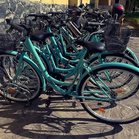 Host In Levanto - Maestrale Con Biciclette Exteriör bild